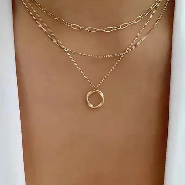 Vintage Gold Multilayer Chain Necklace – Luxury Round Pendant Choker