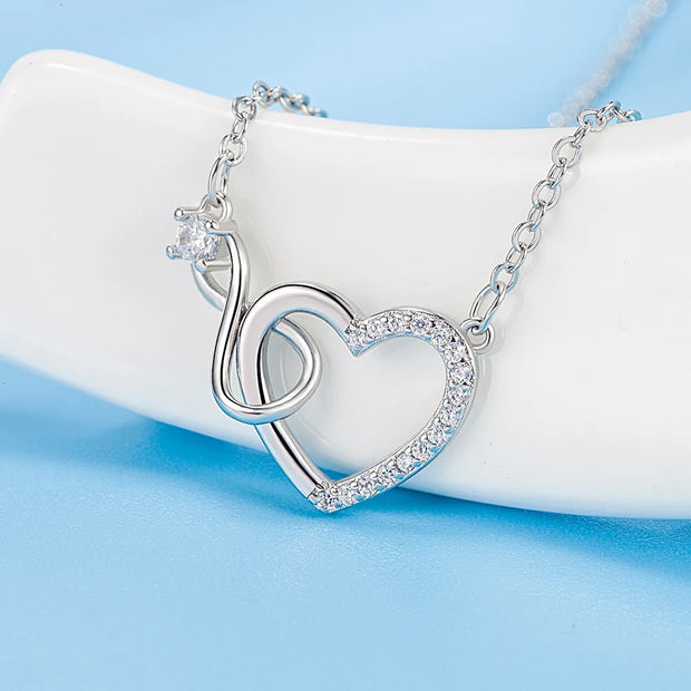 Zircon Heart Necklace in Sterling Silver – A Sparkling Symbol of Elegance